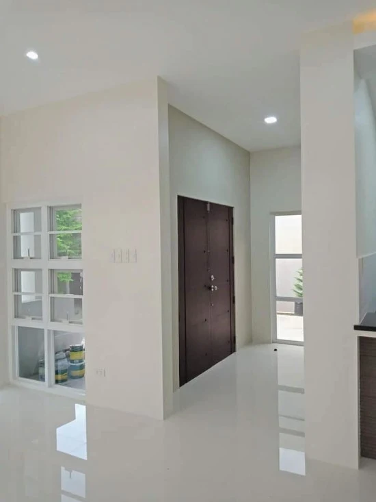 24 desain rumah modern 1 lantai dengan pintu samping