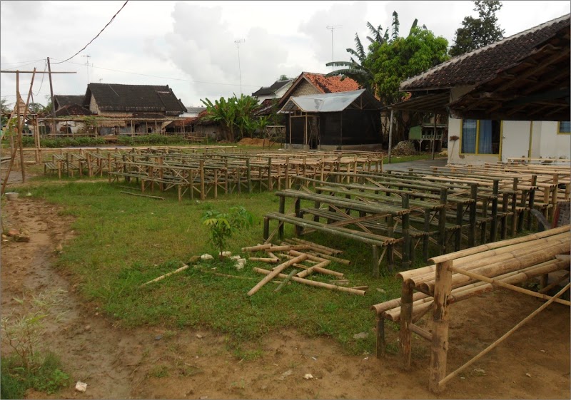 Inspirasi Terbaru 19+ Foto Rak Bunga Dari Bambu