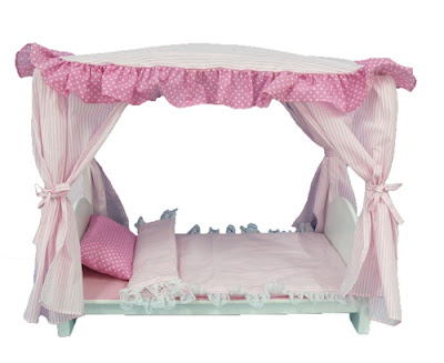 Canopy  Furniture on Pretty Pink Royal Crown Collection Canopy Doll Bed