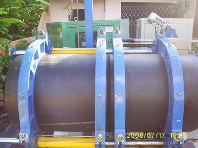 http://science.lintas.me/go/rpermadi.wordpress.com/mesin-penyambung-pipa-hdpe-hdpe-pipe-for-water-and-gas