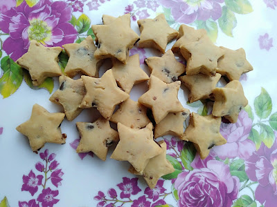 Biskut Badam Coklat Chip