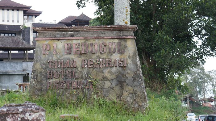 The Ghost Palace Hotel di Bali ~ Rumah Apartemen Hotel 