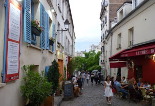 París, barrio de Montmartre. Aledaños de la Place du Tertre o Plaza de los Pintores.