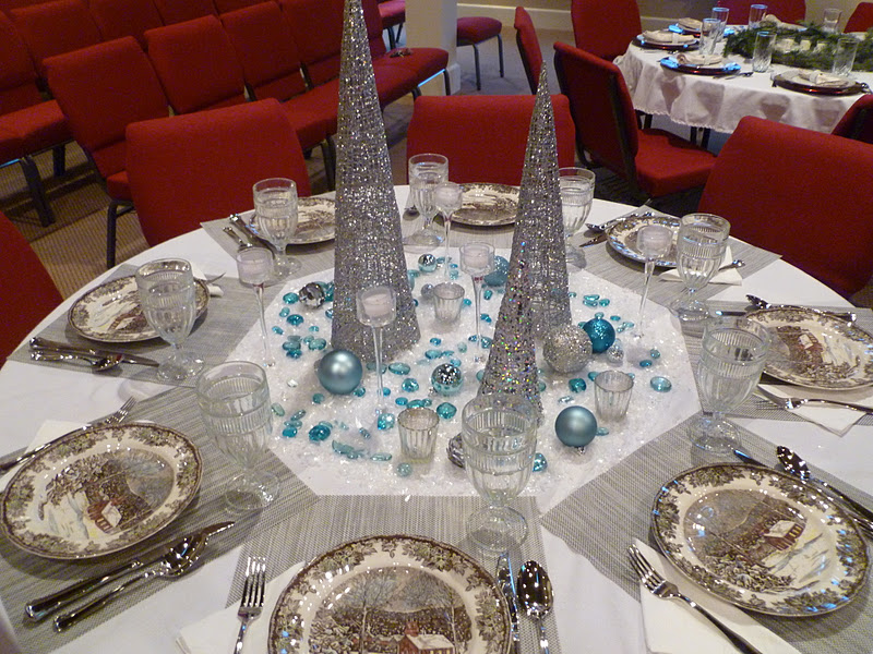 Only From Scratch: Christmas Tablescapes