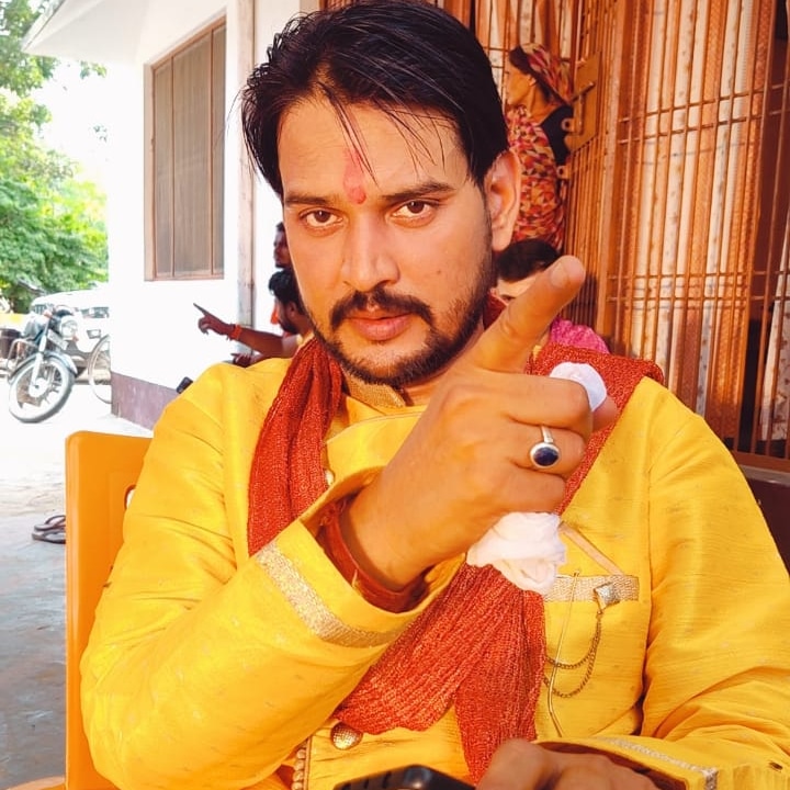 Brij Bhushan Shukla Wiki Biography, Web Series, Movies, Photos, Age, Height and Online Videos