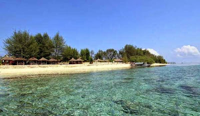 http://gallery-wisata.blogspot.com/2015/05/wisata-di-pulau-lombok-yang-menarik-dan-wajib-dikunjungi.html