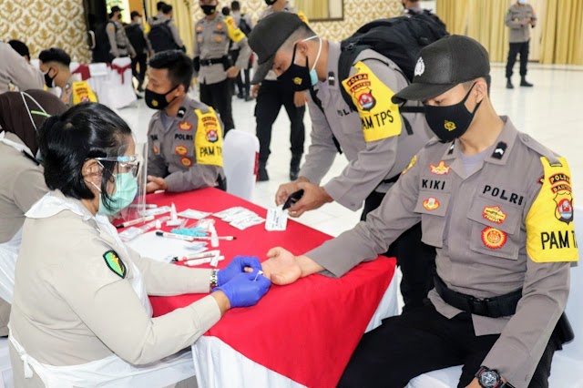 Jelang Pengamanan Pilkada 'Polda Banten Lakukan Rapid Test Kepada Personel yang Bertugas