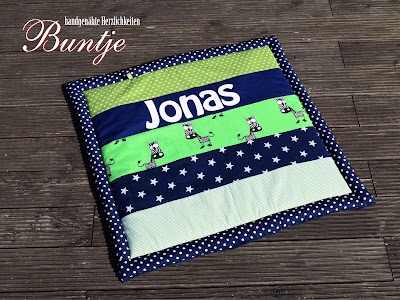  Krabbeldecke Decke Babydecke Baby Kuscheldecke Name individuell Junge Jonas grün blau Zebra Sterne Afrika Dschungel Buntje nähen Geschenk Geburt Taufe