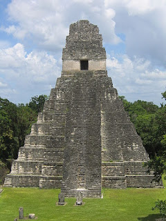 templo de tikal guatemala