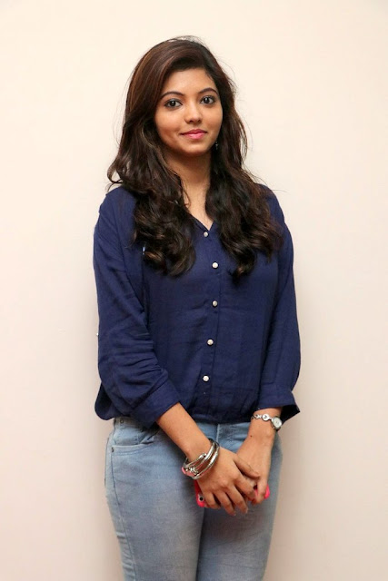 Athulya hot tamil actress image gallery