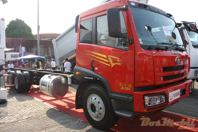 TRUCK FAW  INDONESIA EXHIBITION ALL MODEL TRUCK FAW 