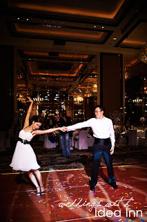 st regis singapore wedding couple dance