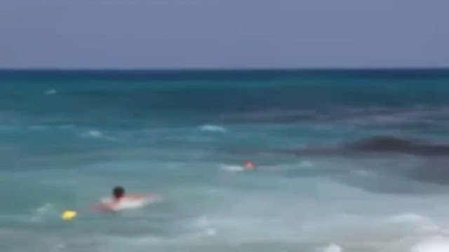 Lifeguards rescue man from drowning in south Cyprus beach! (video)