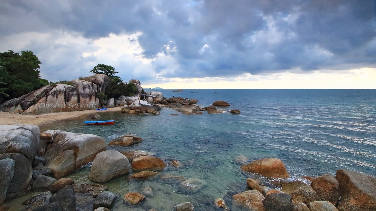 Wisata Bangka Part I: Pantai Tongaci dan Pantai Turun Aban