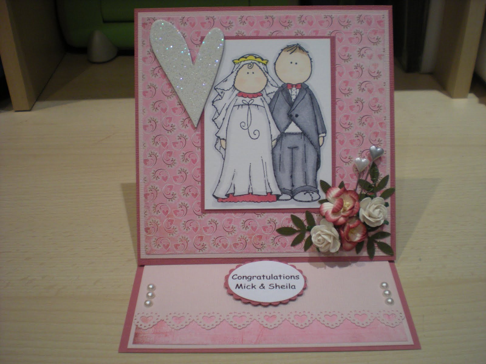 We have a family wedding next weekend and this is the card I have made for