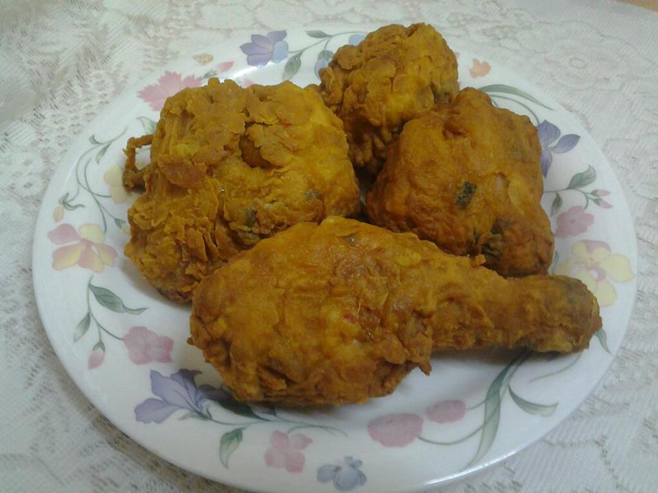 Dapur Chomey Aleen Aireish: AYAM GORENG KENTAKI BUAT SENDIRI