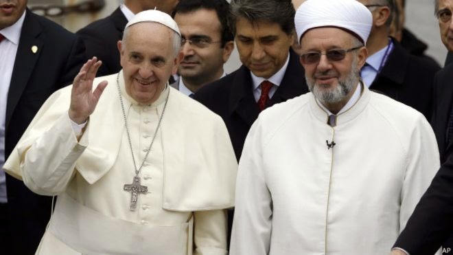 Pope Francis oo Muslimiinta u baaq u Direy