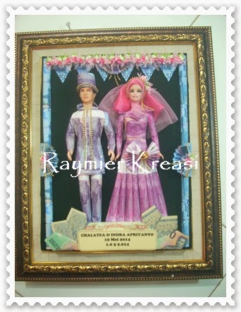 Raymier Kreasi Mahar Boneka Barbie dalam Bingkai