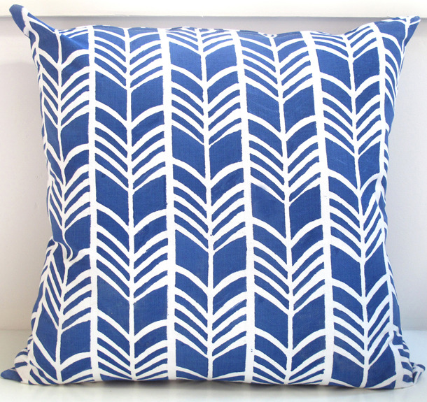I love the royal blue color and graphic bold print inspired by 