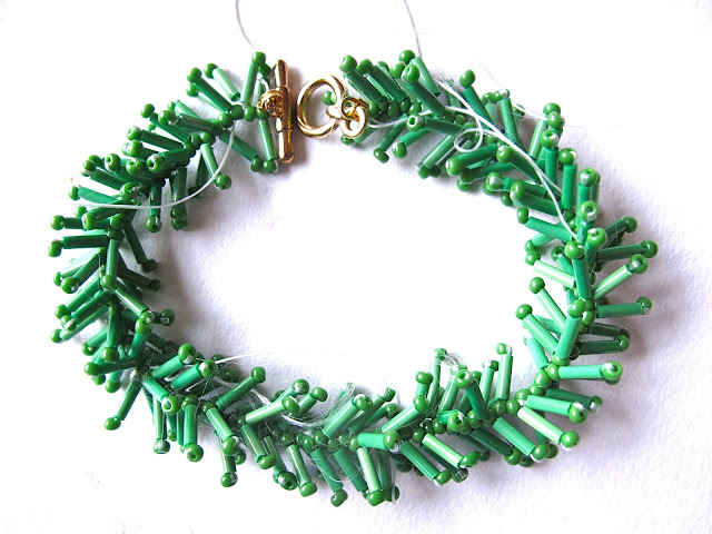 DIY kerstkransarmband/Christmas wreath bracelet