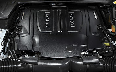 2011 Jaguar XJ Car Engine