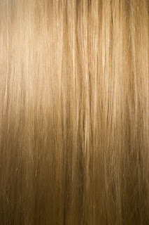 cabello largo rubio