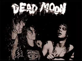 DEAD MOON (Banda)