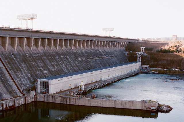 Bratsk Dam pic,Bratsk Dam pics,Bratsk Dam pictures,Bratsk Dam photos,pictures of Bratsk Dam,photos of Bratsk Dam,pic of Bratsk Dam,pics of Bratsk Dam