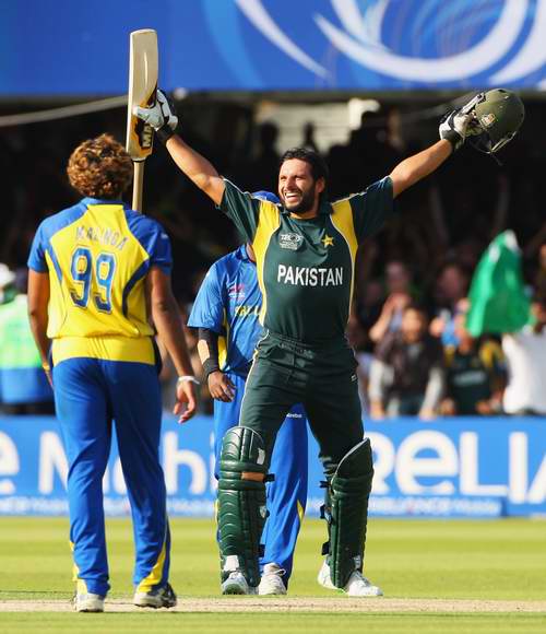 Labels: Shahid Afridi Pictures