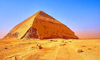 Dahshur pyramid هرم دهشور غير المنتظم (هرم سنفرو المائل)