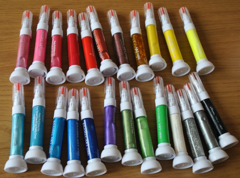 Ever So Juliet Edinburgh lifestyle blog Nail  art  pens 