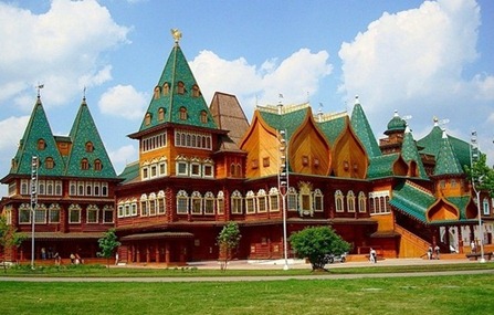 wooden-palace-in-Kolomna-Russia-1