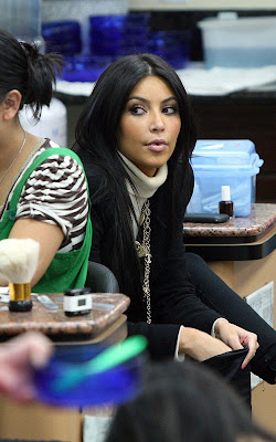 Kim Kardashian out getting her nails done up