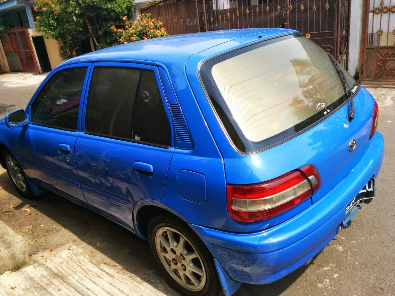 Modifikasi Warna Mobil Starlet Ottomania86