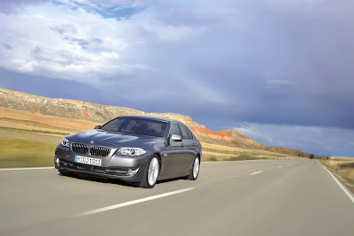 2011 BMW 5-Series Test Road