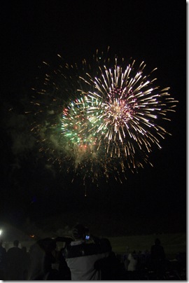 2010_0704_AFA-fireworks-16