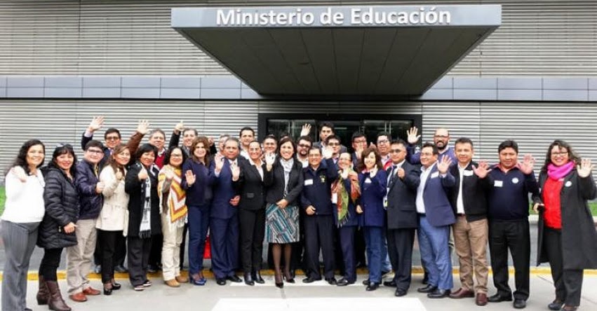 MINEDU: Primero hay que invertir en nuestros maestros, sostiene Ministra de Educación Flor Pablo Medina - www.minedu.gob.pe