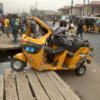 Commercial tricycle involved in the accident at Iyana Ejigbo on Wednesday