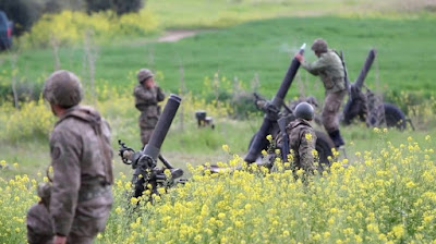 Όλμοι των 120 χιλ. της Εθνικής Φρουράς, σε εκπαιδευτικές βολές.