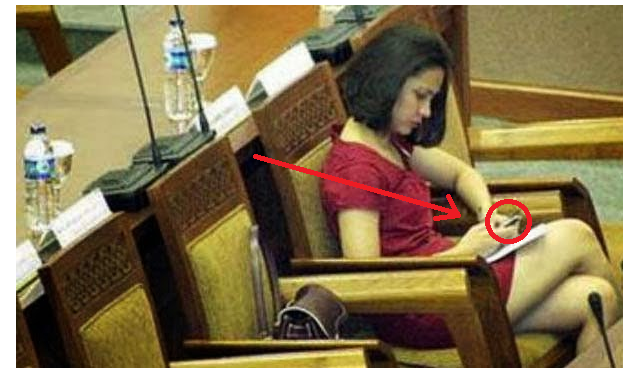 Hasil gambar untuk Ladies, Jika 10 Tanda Ini Ada pada 4l4t V*t4l Anda, Tolong jangan Di abaikan Cepat Cek Diri Anda Ke Dokter Terdekat Sebelum Terlambat.. Tolong bantu Bagikan.
