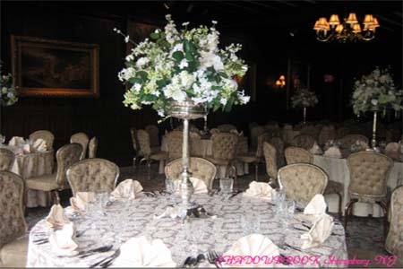 Choosing your centerpieces for your reception can be nervewracking 