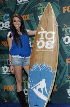 Miley Cyrus - Teen Choice Awards 2008, Hannah Montana star