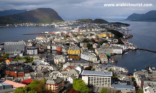 Travel guide : Tourism in Norway