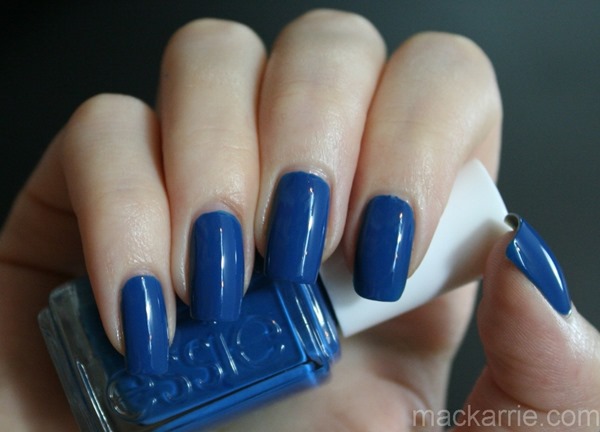 c_HideAndGoChicEssie3