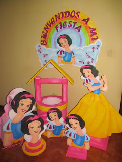 FIGURAS PRINCESA BLANCA NIEVES CON ICOPOR MEDELLIN