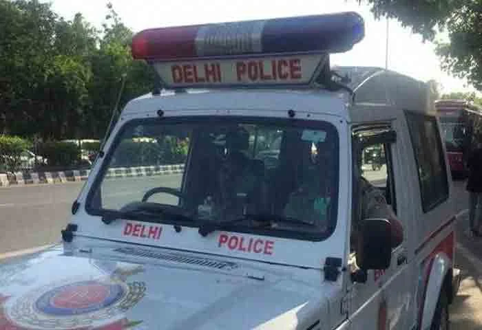 News, National-News, National, Crime-News, Killed, Accused, Injured, Local-News, Regional-News, Arrested, Police, Minor, Crime, Man, 22, Killed In Delhi, 2 Minors Among 3 Arrested: Cops.