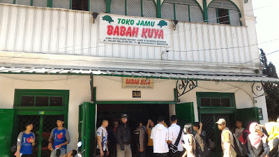 Toko Jamu di Bandung