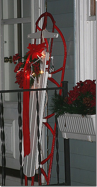 Sled_Windowboxes2012
