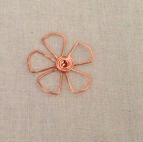 Copper Wire Flower by Lisa Yang Jewelry, Free Tutorial, DIY