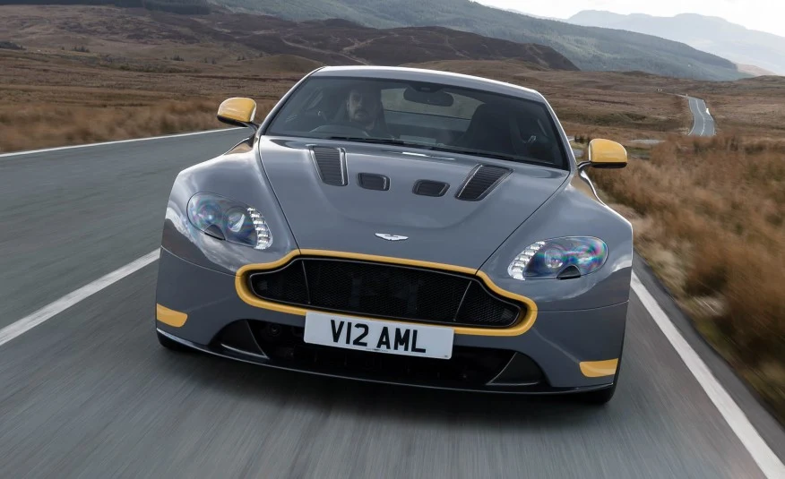 Aston Martin V12 Vantage S 2017